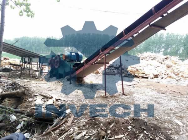 wood chipper 1.jpg